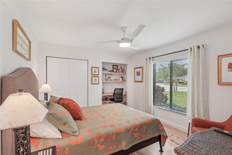 Villa ou maison à vendre à Sarasota, Floride: 2 chambres, 159.33 m2 № 1829759 - photo 30