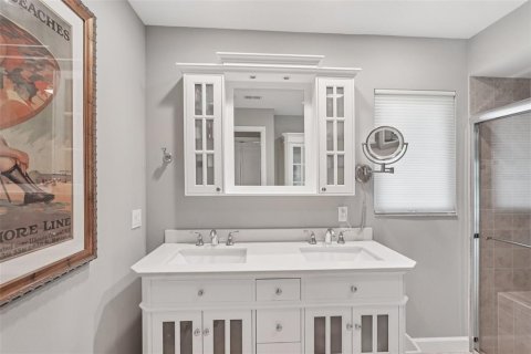 Villa ou maison à vendre à Sarasota, Floride: 2 chambres, 159.33 m2 № 1829759 - photo 28
