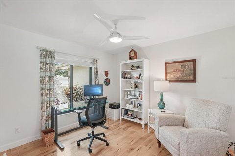 Villa ou maison à vendre à Sarasota, Floride: 2 chambres, 159.33 m2 № 1829759 - photo 19