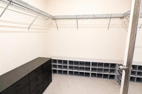Townhouse in CYPRESS HAMMOCK in Kissimmee, Florida 3 bedrooms, 178.09 sq.m. № 2134452 - photo 10