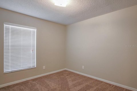 House in Orlando, Florida 4 bedrooms, 176.33 sq.m. № 1869571 - photo 10