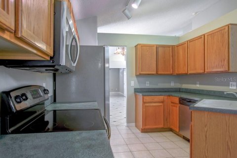 House in Orlando, Florida 4 bedrooms, 176.33 sq.m. № 1869571 - photo 4