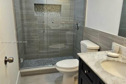 Appartement à louer à Miami, Floride: 2 chambres, 83.61 m2 № 2032422 - photo 17