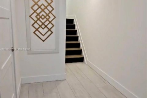 Appartement à louer à Miami, Floride: 2 chambres, 83.61 m2 № 2032422 - photo 21