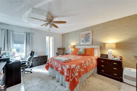 Condominio en venta en Saint Petersburg, Florida, 2 dormitorios, 100.8 m2 № 1907027 - foto 24