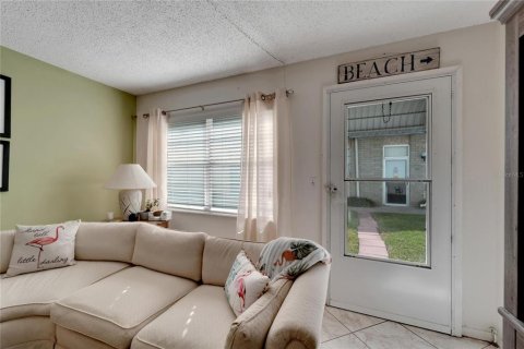 Condominio en venta en Saint Petersburg, Florida, 2 dormitorios, 100.8 m2 № 1907027 - foto 21