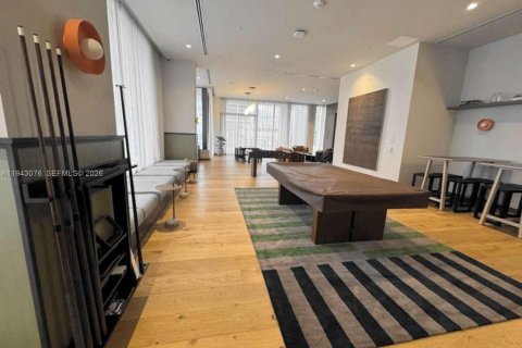 Condominio en alquiler en Miami, Florida, 2 dormitorios, 76.27 m2 № 2059960 - foto 8