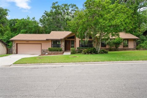 Casa en Gainesville, Florida 3 dormitorios, 171.4 m2 № 2124823