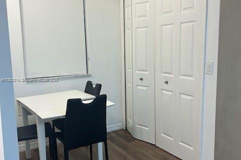 Condo in Aventura, Florida, 2 bedrooms  № 2022341 - photo 11