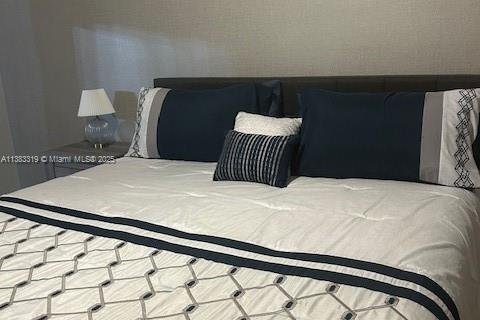 Condo in Aventura, Florida, 2 bedrooms  № 2022341 - photo 12