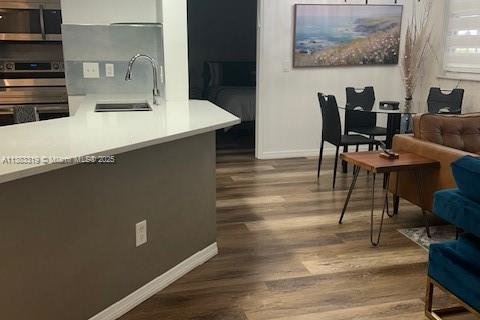 Condo in Aventura, Florida, 2 bedrooms  № 2022341 - photo 3