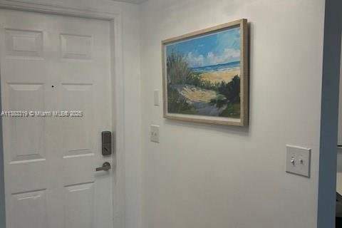 Condo in Aventura, Florida, 2 bedrooms  № 2022341 - photo 9