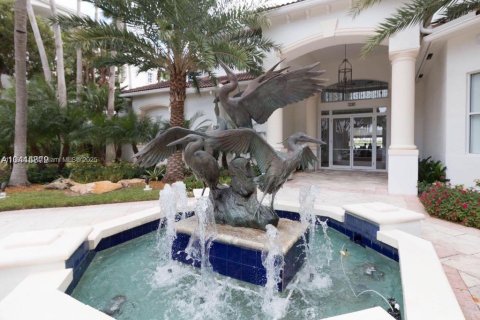 Condo in Aventura, Florida, 2 bedrooms  № 2022341 - photo 27