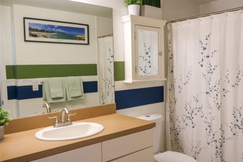 Купить кондоминиум в Майами, Флорида 2 спальни, 116.59м2, № 2004175 - фото 17