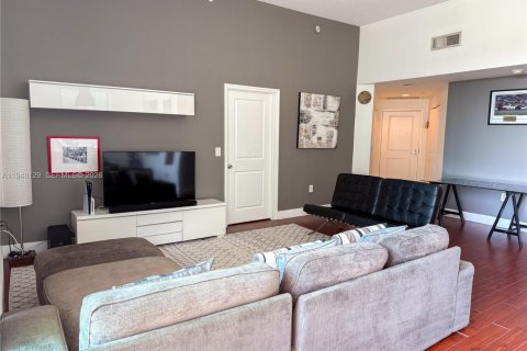 Купить кондоминиум в Майами, Флорида 2 спальни, 116.59м2, № 2004175 - фото 2