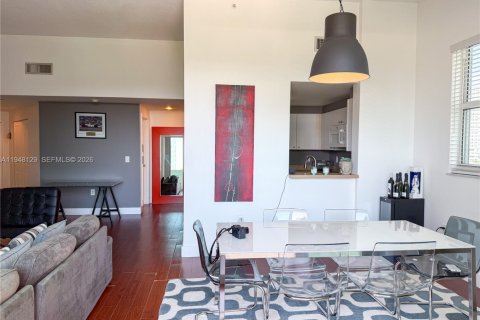 Купить кондоминиум в Майами, Флорида 2 спальни, 116.59м2, № 2004175 - фото 3