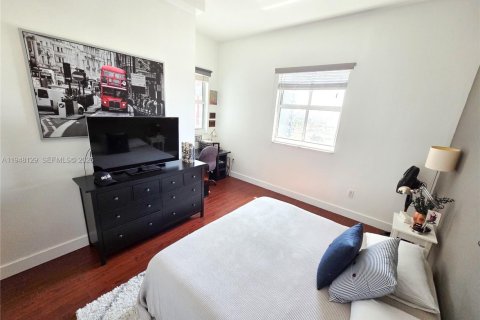 Купить кондоминиум в Майами, Флорида 2 спальни, 116.59м2, № 2004175 - фото 11