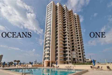 Condo in Daytona Beach Shores, Florida, 2 bedrooms  № 2218990