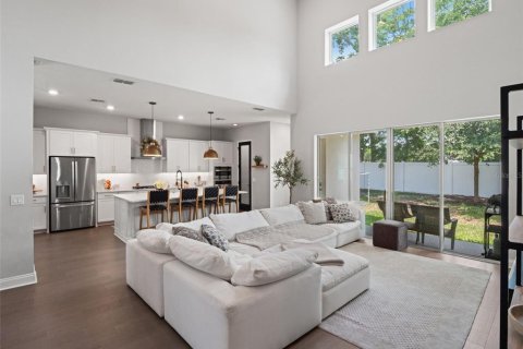 Casa en venta en Winter Park, Florida, 5 dormitorios, 288.83 m2 № 2167689 - foto 12