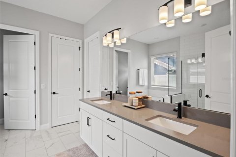 Casa en venta en Winter Park, Florida, 5 dormitorios, 288.83 m2 № 2167689 - foto 26