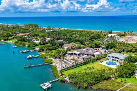 Casa en venta en Jupiter Island, Florida, 5 dormitorios, 794.41 m2 № 2175954 - foto 3