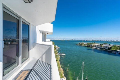 Снять в аренду кондоминиум в Норт-Бей-Виллидж, Флорида 1 спальня, 92.9м2, № 2005418 - фото 7