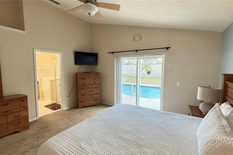 Villa ou maison à louer à Kissimmee, Floride: 4 chambres, 183.48 m2 № 2428975 - photo 11