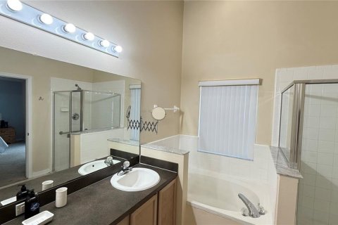 Villa ou maison à louer à Kissimmee, Floride: 4 chambres, 183.48 m2 № 2428975 - photo 8