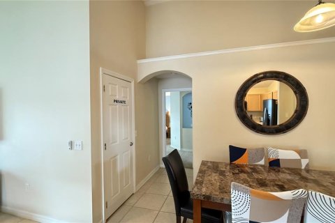 Villa ou maison à louer à Kissimmee, Floride: 4 chambres, 183.48 m2 № 2428975 - photo 14
