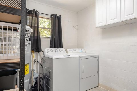 Casa en venta en Haines City, Florida, 4 dormitorios, 152.64 m2 № 1844303 - foto 26