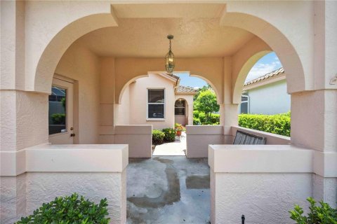 Casa en venta en Sarasota, Florida, 2 dormitorios, 176.89 m2 № 1842338 - foto 4