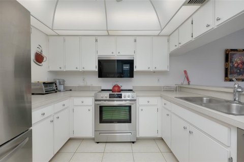 Condominio en venta en Venice, Florida, 1 dormitorio, 74.32 m2 № 2151883 - foto 9
