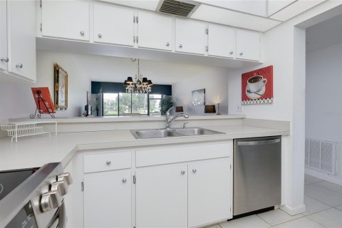 Condominio en venta en Venice, Florida, 1 dormitorio, 74.32 m2 № 2151883 - foto 29