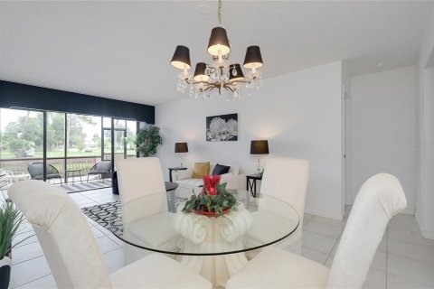 Condominio en venta en Venice, Florida, 1 dormitorio, 74.32 m2 № 2151883 - foto 24