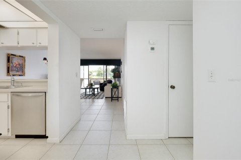 Condominio en venta en Venice, Florida, 1 dormitorio, 74.32 m2 № 2151883 - foto 28
