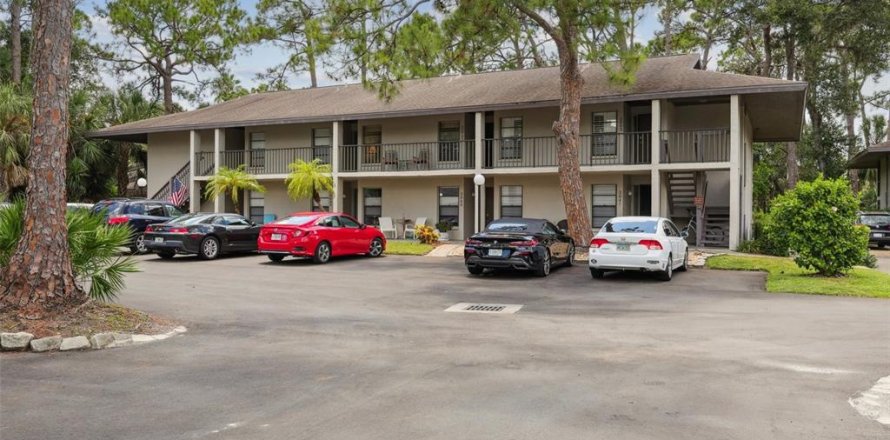 Condo in Sarasota, Florida, 1 bedroom № 1879458