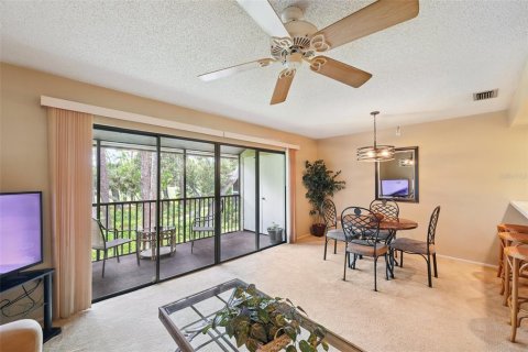 Condo in Sarasota, Florida, 1 bedroom  № 1879458 - photo 4