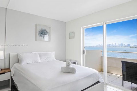 Appartement à louer à North Bay Village, Floride: 41.16 m2 № 1923835 - photo 21