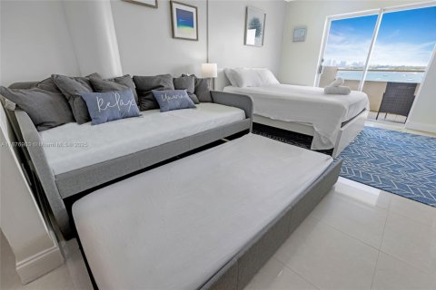 Appartement à louer à North Bay Village, Floride: 41.16 m2 № 1923835 - photo 12
