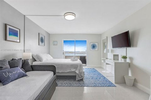 Appartement à louer à North Bay Village, Floride: 41.16 m2 № 1923835 - photo 10