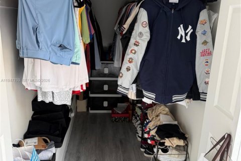 Снять в аренду таунхаус в Купер-Сити, Флорида 2 спальни, 117.43м2, № 2004463 - фото 11