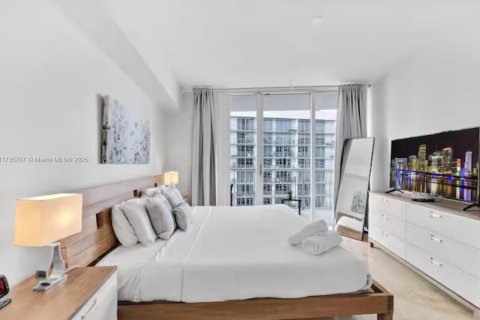 Copropriété à louer à Miami, Floride: 1 chambre, 76.64 m2 № 1710631 - photo 11