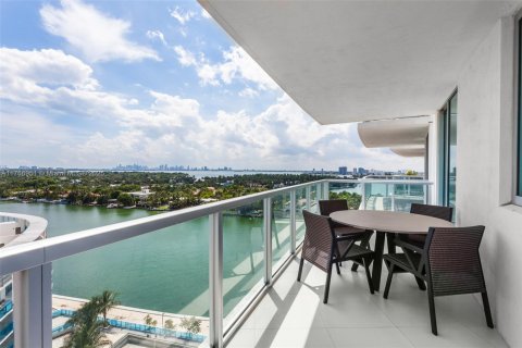 Condo in Miami Beach, Florida, 3 bedrooms  № 1977314 - photo 7