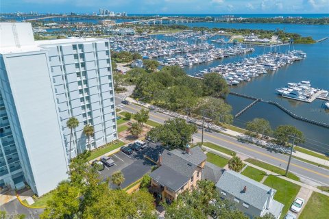 Commercial property in Daytona Beach, Florida 10 bedrooms, 267.37 sq.m. № 1883236 - photo 6