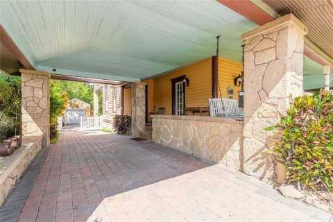 Commercial property in Daytona Beach, Florida 10 bedrooms, 267.37 sq.m. № 1883236 - photo 10