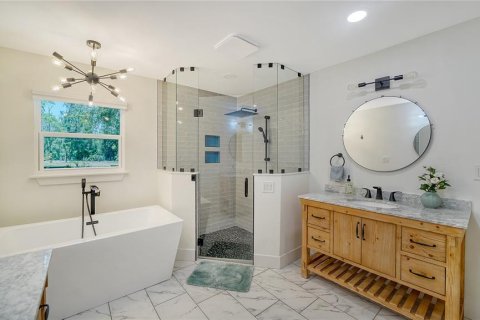 House in Sarasota, Florida 4 bedrooms, 245.82 sq.m. № 1742590 - photo 26