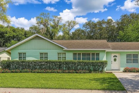 House in Ocala, Florida 3 bedrooms, 132.85 sq.m. № 1841581 - photo 1