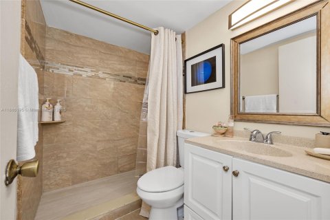 Copropriété à vendre à Aventura, Floride: 2 chambres, 99.68 m2 № 2038795 - photo 10