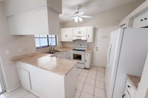 Casa en venta en Spring Hill, Florida, 2 dormitorios, 78.78 m2 № 2156903 - foto 9