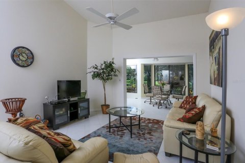 House in Venice, Florida 2 bedrooms, 155.61 sq.m. № 214759 - photo 6